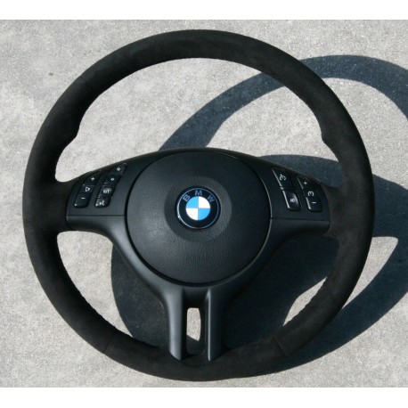 Volant E46 Sport modifié en ///M Alcantara